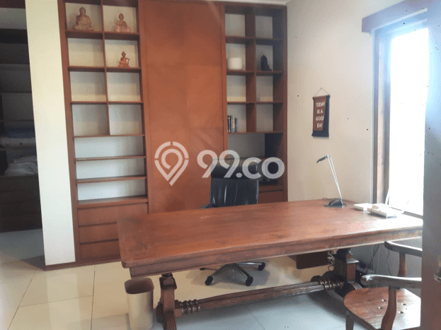 Vila Siap Huni di Kerobokan Kelod, Luas 0m2m², Lokasi Strategis Vila Siap Huni di Kerobokan Kelod, Luas 0m2m², Lokasi Strategis