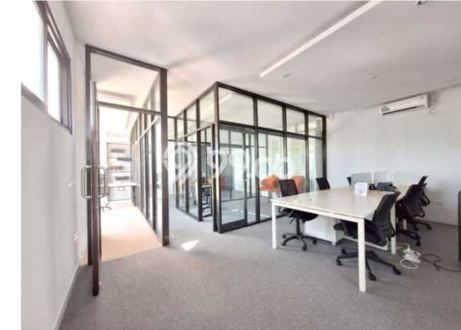 Kantor Kawasan Komersial di Denpasar Barat, Luas 265m², Mainroad Kantor Kawasan Komersial di Denpasar Barat, Luas 265m², Mainroad