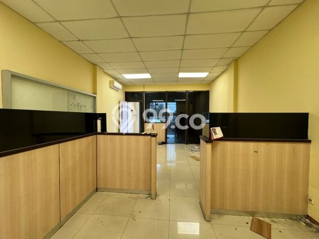 Ruko For Rent di Cikokol, Luas 245m², Area Strategis Ruko For Rent di Cikokol, Luas 245m², Area Strategis