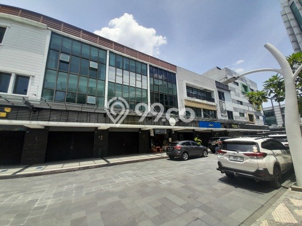 Ruko Kawasan Cikokol, Luas 245m², Area Komersial, Disewakan Ruko Kawasan Cikokol, Luas 245m², Area Komersial, Disewakan