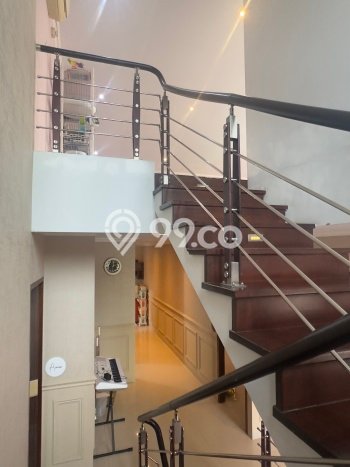 Siap Huni Rumah Mewah 5 Kamar di Makassar Dekat ke Mana Pun Siap Huni Rumah Mewah 5 Kamar di Makassar Dekat ke Mana Pun
