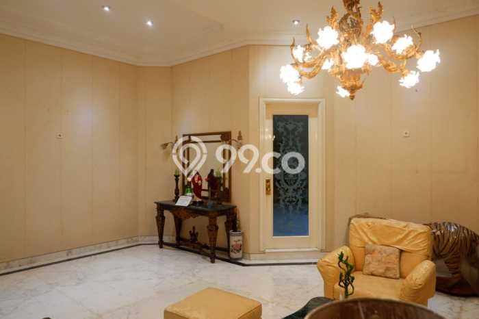 Rumah Eksklusif Dijual LT 1046m2 di Menteng, Jakarta Pusat Rumah Eksklusif Dijual LT 1046m2 di Menteng, Jakarta Pusat