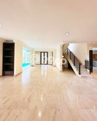 Hunian Mewah LB 650m2 Siap Huni Desain Elegan di Kuningan, Jakarta Selatan Hunian Mewah LB 650m2 Siap Huni Desain Elegan di Kuningan, Jakarta Selatan
