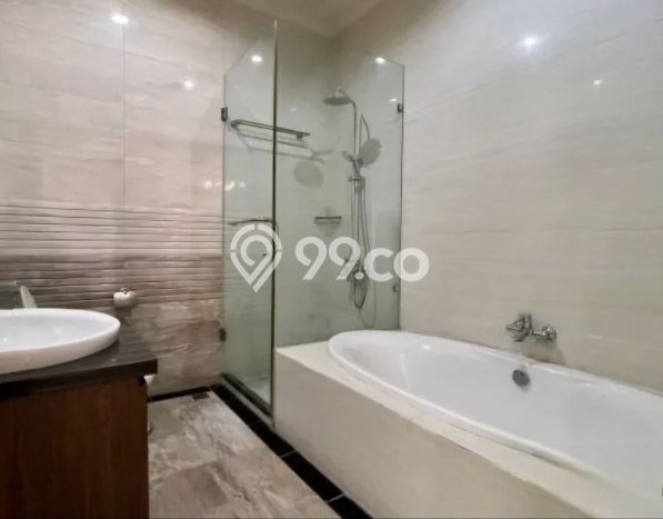 Hot Offer Hunian Mewah Ideal dan Luas di Menteng, Jakarta Pusat Hot Offer Hunian Mewah Ideal dan Luas di Menteng, Jakarta Pusat
