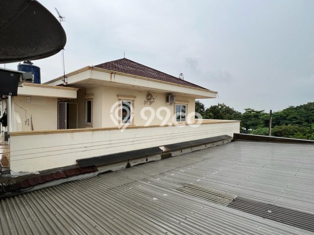 Rumah Elit Modern Tanpa Renovasi di Pluit Jakarta Utara Rumah Elit Modern Tanpa Renovasi di Pluit Jakarta Utara