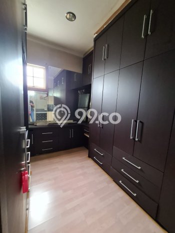 Ruko Bagus Dijual LB 230m2 Lokasi Strategis Jakarta Utara Area Cocok untuk Bisnis Ruko Bagus Dijual LB 230m2 Lokasi Strategis Jakarta Utara Area Cocok untuk Bisnis