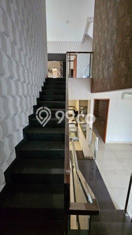 Rumah Luxury Modern Tanpa Renovasi di Cengkareng Barat Jakarta Barat Rumah Luxury Modern Tanpa Renovasi di Cengkareng Barat Jakarta Barat