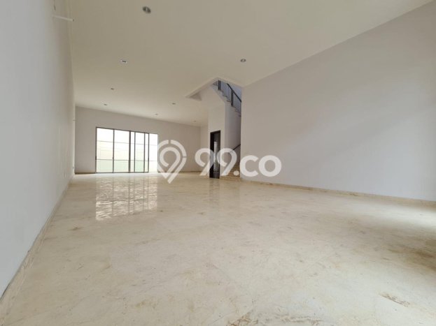 Ready to Use! Premium House LT 300m2 Desain Elegan di Pantai Indah Kapuk Ready to Use! Premium House LT 300m2 Desain Elegan di Pantai Indah Kapuk
