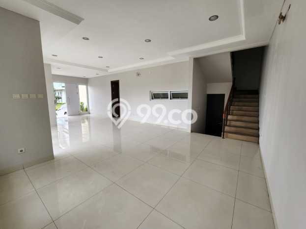 Rumah Nyaman 5 KT LB 550m2 Kondisi Bagus di Pantai Indah Kapuk Rumah Nyaman 5 KT LB 550m2 Kondisi Bagus di Pantai Indah Kapuk