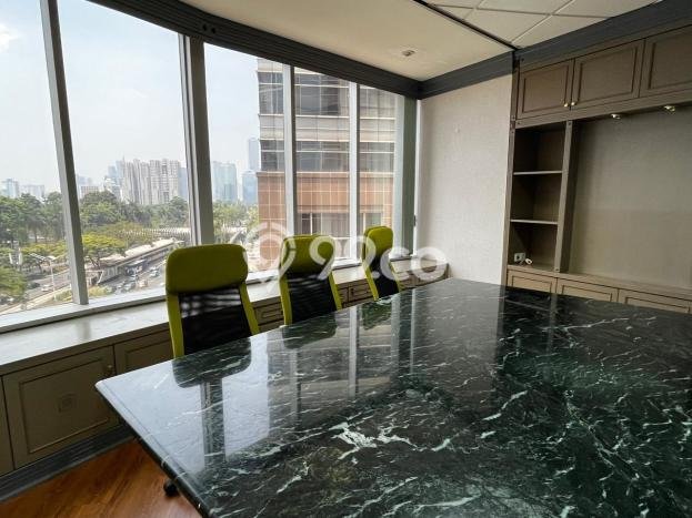 Kantor Disewa di Jakarta Selatan dengan LB 218m2 Area Komersial Ramai Kantor Disewa di Jakarta Selatan dengan LB 218m2 Area Komersial Ramai