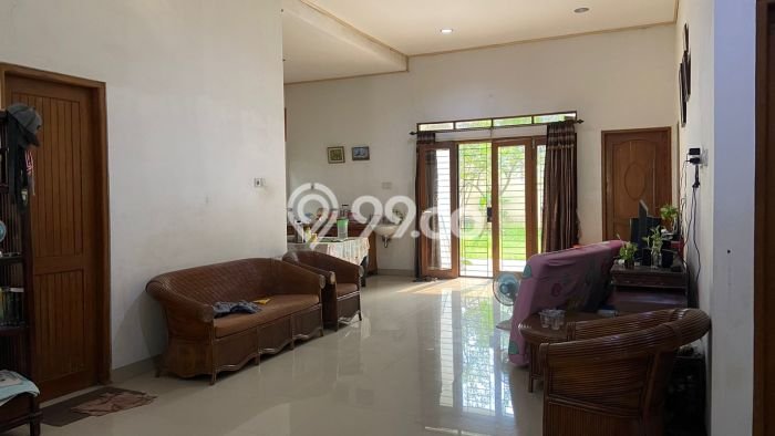 Hunian Mewah LB 200m2 Siap Huni Desain Elegan di Kemang Pratama, Bekasi Hunian Mewah LB 200m2 Siap Huni Desain Elegan di Kemang Pratama, Bekasi