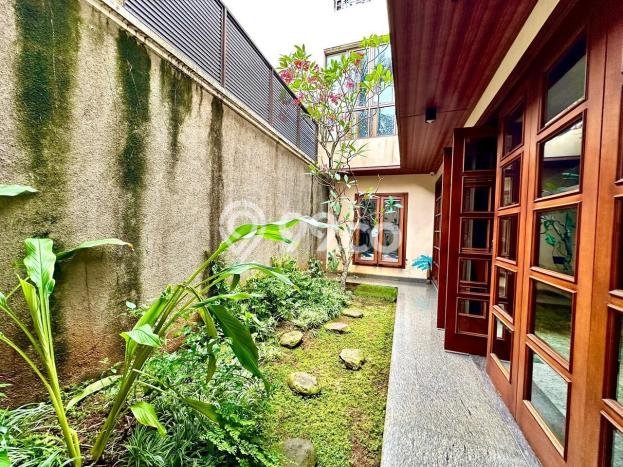 Hot Offer Hunian Mewah Ideal dan Luas di Mampang Prapatan, Jakarta Selatan Hot Offer Hunian Mewah Ideal dan Luas di Mampang Prapatan, Jakarta Selatan
