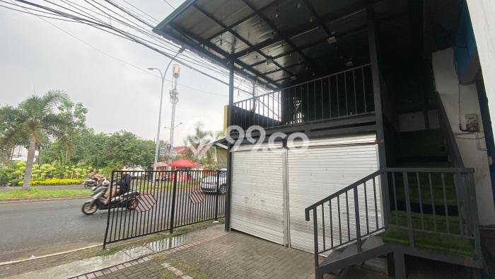 Ruko Dijual di Bekasi LT 100m2 & LB 188m2 Lokasi Terbaik! Ruko Dijual di Bekasi LT 100m2 & LB 188m2 Lokasi Terbaik!