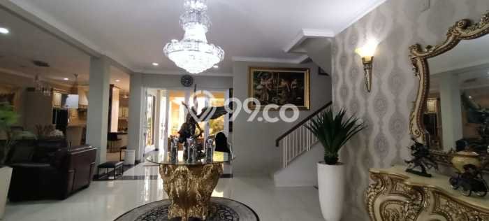 Jual Rumah Mewah Elegan Dengan View Eksklusif di Galaxy, Bekasi Jual Rumah Mewah Elegan Dengan View Eksklusif di Galaxy, Bekasi