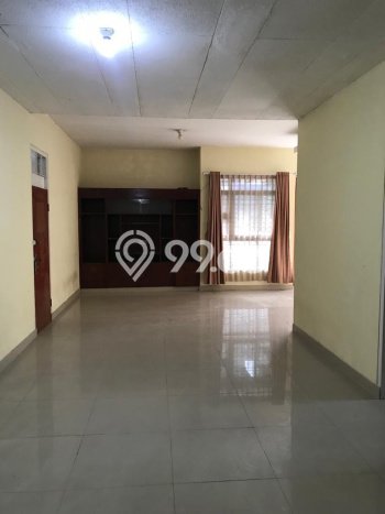 SPECIAL OFFER! Rumah di Turangga, 3 KM, Lingkungan Strategis, Luas 296m² Bangunan 240m² SPECIAL OFFER! Rumah di Turangga, 3 KM, Lingkungan Strategis, Luas 296m² Bangunan 240m²