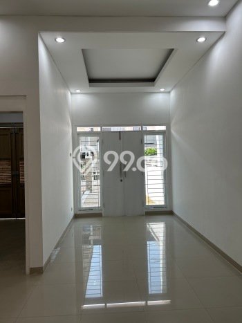 FEATURED! Rumah kawasan Turangga, 4 KM, Area Premium, Luas 126m² Bangunan 200m² FEATURED! Rumah kawasan Turangga, 4 KM, Area Premium, Luas 126m² Bangunan 200m²