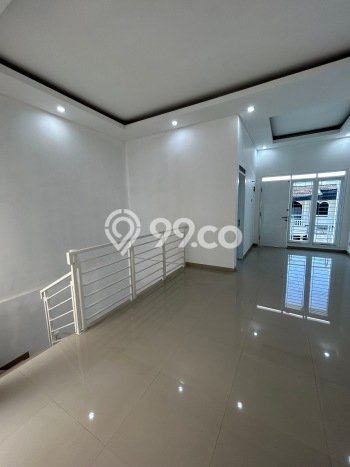 FEATURED! Rumah kawasan Turangga, 4 KM, Area Premium, Luas 126m² Bangunan 200m² FEATURED! Rumah kawasan Turangga, 4 KM, Area Premium, Luas 126m² Bangunan 200m²