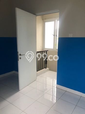 Disewakan Rumah Murah di Kota Wisata Jakarta Timur dengan 2 KT Disewakan Rumah Murah di Kota Wisata Jakarta Timur dengan 2 KT