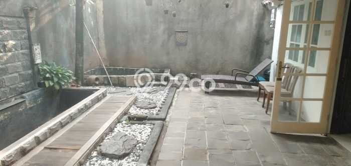 Rumah Disewakan Jakarta Timur LT 180m2 LB 135m2 Area Legenda Wisata Rumah Disewakan Jakarta Timur LT 180m2 LB 135m2 Area Legenda Wisata
