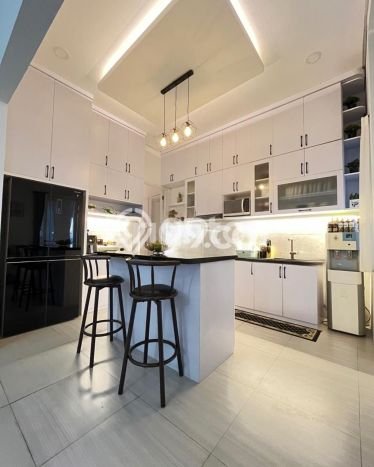 Dijual Rumah Mewah Elegan Dengan View Cantik di Cibubur, Bogor Dijual Rumah Mewah Elegan Dengan View Cantik di Cibubur, Bogor