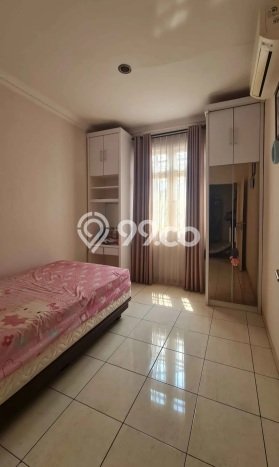 Rumah Disewakan Jakarta Timur LT 240m2 LB 250m2 Kawasan Legenda Wisata Rumah Disewakan Jakarta Timur LT 240m2 LB 250m2 Kawasan Legenda Wisata