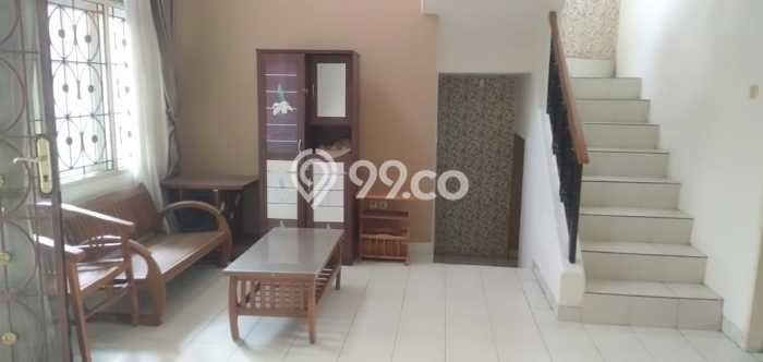 Rumah Disewakan Jakarta Timur LT 180m2 LB 135m2 Area Legenda Wisata Rumah Disewakan Jakarta Timur LT 180m2 LB 135m2 Area Legenda Wisata