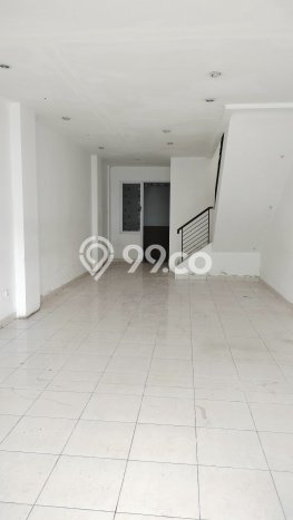 Disewakan Ruko di Kawasan Ramai Kota Wisata Luas 100m2 Disewakan Ruko di Kawasan Ramai Kota Wisata Luas 100m2