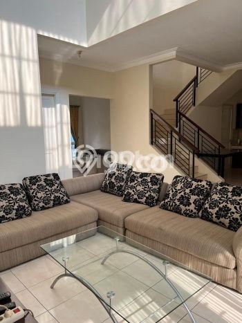 Rumah Elit Modern Siap Huni di Cibubur Jakarta Timur Rumah Elit Modern Siap Huni di Cibubur Jakarta Timur