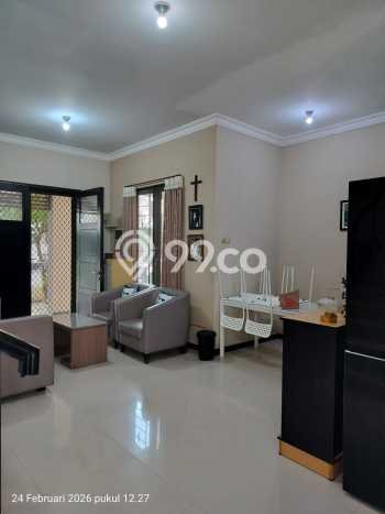 Lokasi terbaik! Rumah siap huni dikontrakkan di Wiyung LB 160m2 Lokasi terbaik! Rumah siap huni dikontrakkan di Wiyung LB 160m2