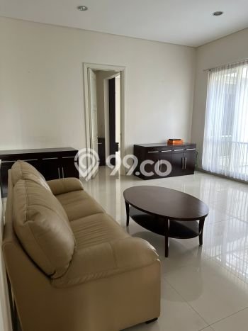 Jarang Ada! Rumah Sewa 5 Kamar Bagus Siap Huni Citraland Jarang Ada! Rumah Sewa 5 Kamar Bagus Siap Huni Citraland