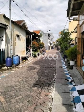 Hunian Nyaman Asri 8 KT Siap Pakai di Gununganyar Surabaya Hunian Nyaman Asri 8 KT Siap Pakai di Gununganyar Surabaya