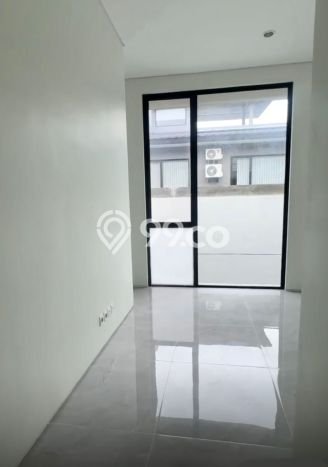 Rumah sewa siap pakai 3 Kamar Tidur di Citraland, Surabaya Rumah sewa siap pakai 3 Kamar Tidur di Citraland, Surabaya