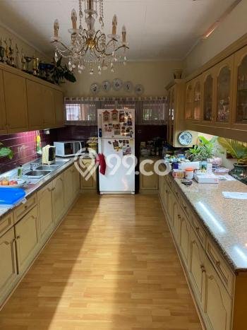 Rumah Elit Modern Tanpa Renovasi di Mampang Jakarta Selatan Rumah Elit Modern Tanpa Renovasi di Mampang Jakarta Selatan