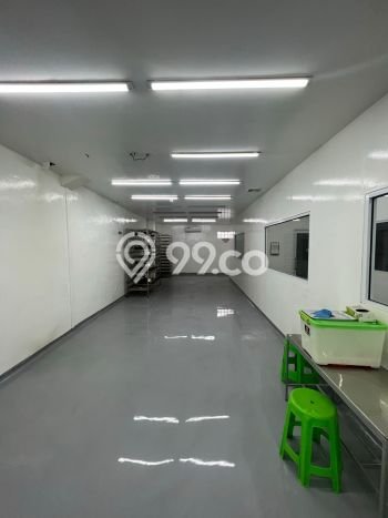 LOKASI STRATEGIS! Gudang di Duri Kosambi, Luas 1000m², Keramaian Tinggi LOKASI STRATEGIS! Gudang di Duri Kosambi, Luas 1000m², Keramaian Tinggi