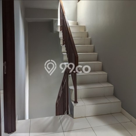 Jarang Ada! Rumah Sewa 4 Kamar Bagus Siap Huni BSD Jarang Ada! Rumah Sewa 4 Kamar Bagus Siap Huni BSD