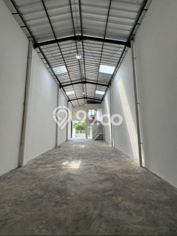Gudang Bagus Dijual LB 120m2 Lokasi Strategis Tangerang Area Cocok untuk Bisnis Gudang Bagus Dijual LB 120m2 Lokasi Strategis Tangerang Area Cocok untuk Bisnis
