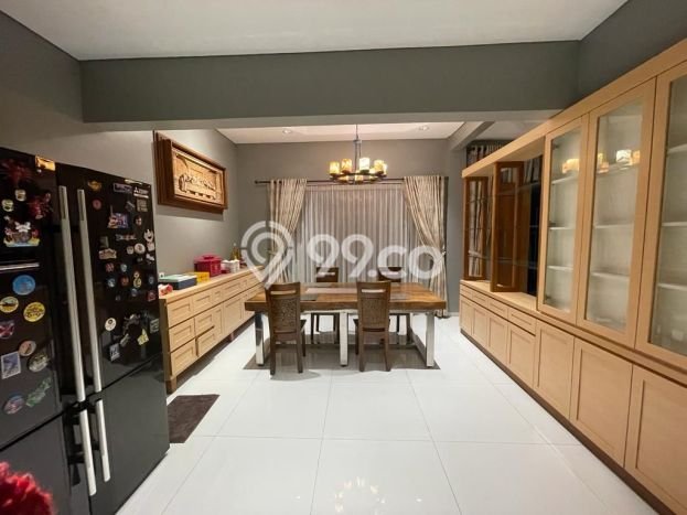 Hunian Elit LB 400m2 Siap Huni Desain Elegan di BSD, Tangerang Hunian Elit LB 400m2 Siap Huni Desain Elegan di BSD, Tangerang