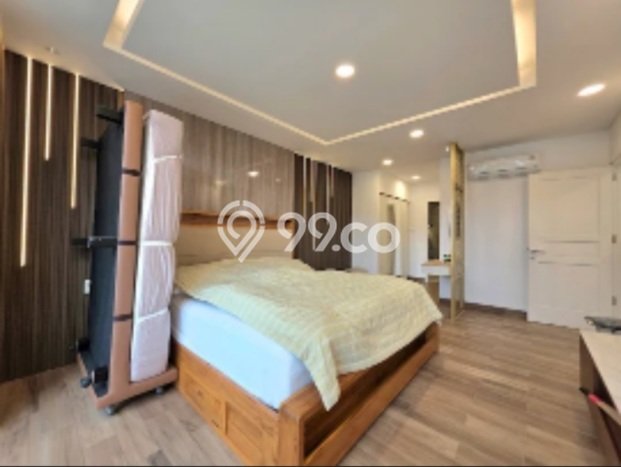 Rumah Elit LB 500m2 Siap Pakai Desain Elegan di BSD Taman Giri Loka, Tangerang Rumah Elit LB 500m2 Siap Pakai Desain Elegan di BSD Taman Giri Loka, Tangerang