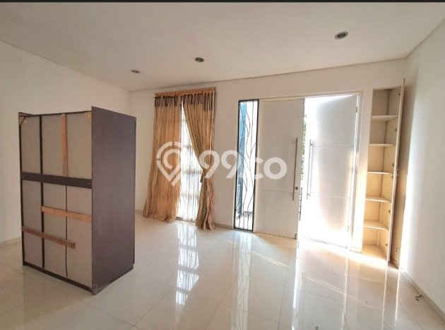 Rumah Minimalis 4 KT di Lippo Karawaci Tangerang Semi Furnished Rumah Minimalis 4 KT di Lippo Karawaci Tangerang Semi Furnished