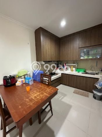 Rumah Luas Asri 3 KT Siap Pakai di Gading Serpong Tangerang Rumah Luas Asri 3 KT Siap Pakai di Gading Serpong Tangerang