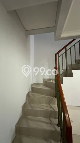 Rumah Luas Asri 2 KT Siap Huni di Gading Serpong Tangerang Rumah Luas Asri 2 KT Siap Huni di Gading Serpong Tangerang