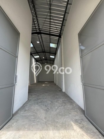 Gudang Bagus Dijual LB 120m2 Lokasi Strategis Tangerang Area Cocok untuk Bisnis Gudang Bagus Dijual LB 120m2 Lokasi Strategis Tangerang Area Cocok untuk Bisnis