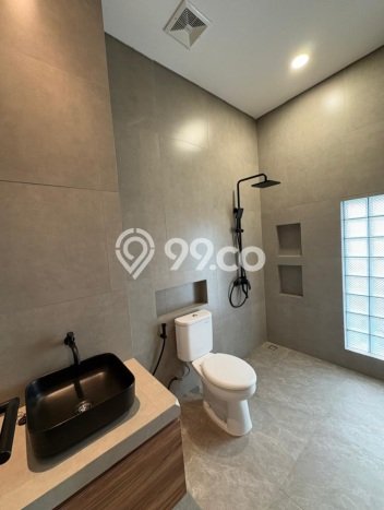 For Sale! Premium House LT 140m2 Desain Elegan di BSD Kencana Loka For Sale! Premium House LT 140m2 Desain Elegan di BSD Kencana Loka