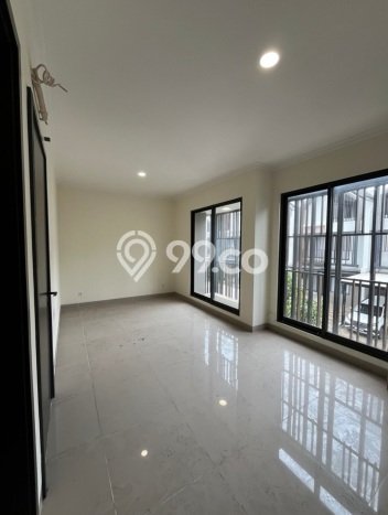 For Sale Hunian Rumah Terawat 3 KT di Gading Serpong, Tangerang For Sale Hunian Rumah Terawat 3 KT di Gading Serpong, Tangerang