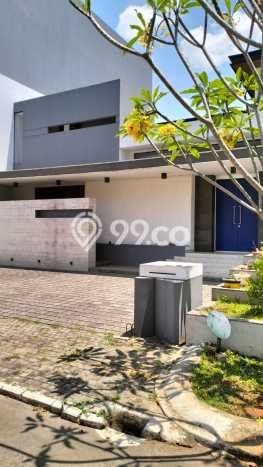 Dijual Rumah Mewah Elegan Dengan View Cantik di Gading Serpong, Tangerang Dijual Rumah Mewah Elegan Dengan View Cantik di Gading Serpong, Tangerang
