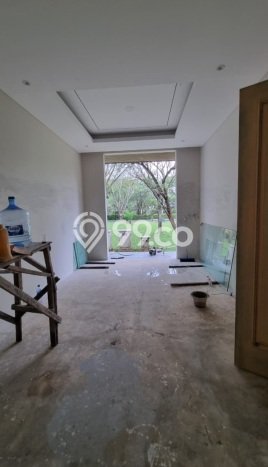 Hunian Mewah Dijual LT 224m2 di BSD, Tangerang Selatan Hunian Mewah Dijual LT 224m2 di BSD, Tangerang Selatan