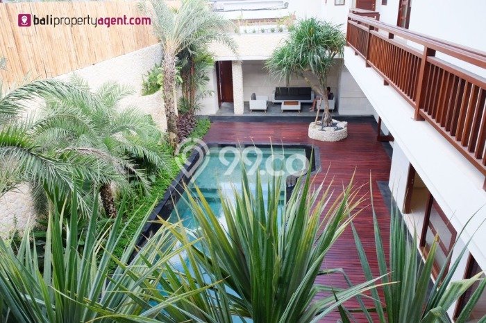 Vila Kawasan , Luas 420m2m², Akses ke fasilitas umum Vila Kawasan , Luas 420m2m², Akses ke fasilitas umum