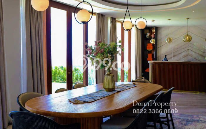 BISNIS POTENSIAL! Vila di , Area 3318m2m², Prospek Menjanjikan BISNIS POTENSIAL! Vila di , Area 3318m2m², Prospek Menjanjikan