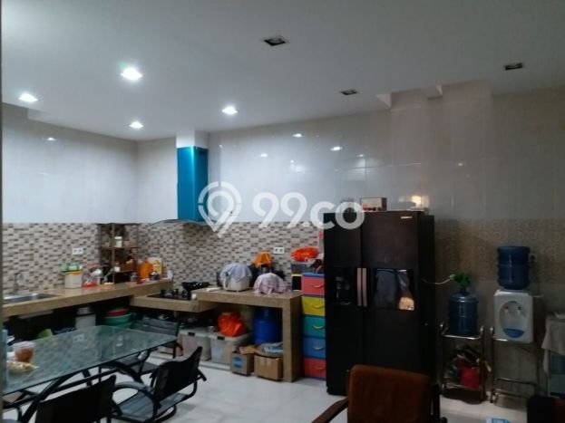 Rumah Luxury Modern Siap Huni di Taman Palem Jakarta Barat Rumah Luxury Modern Siap Huni di Taman Palem Jakarta Barat