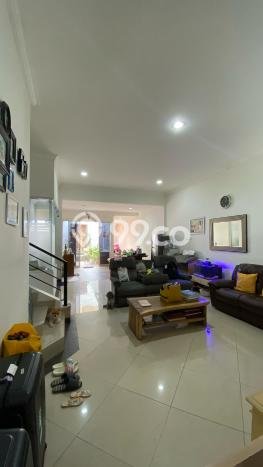 For Sale! Luxury House LT 200m2 Desain Elegan di Pantai Indah Kapuk For Sale! Luxury House LT 200m2 Desain Elegan di Pantai Indah Kapuk